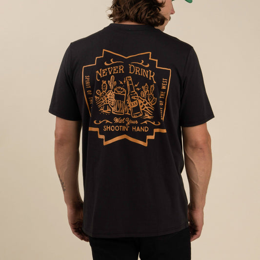 Sendero Provisions Co. Shootin' Hand Salud T-Shirt